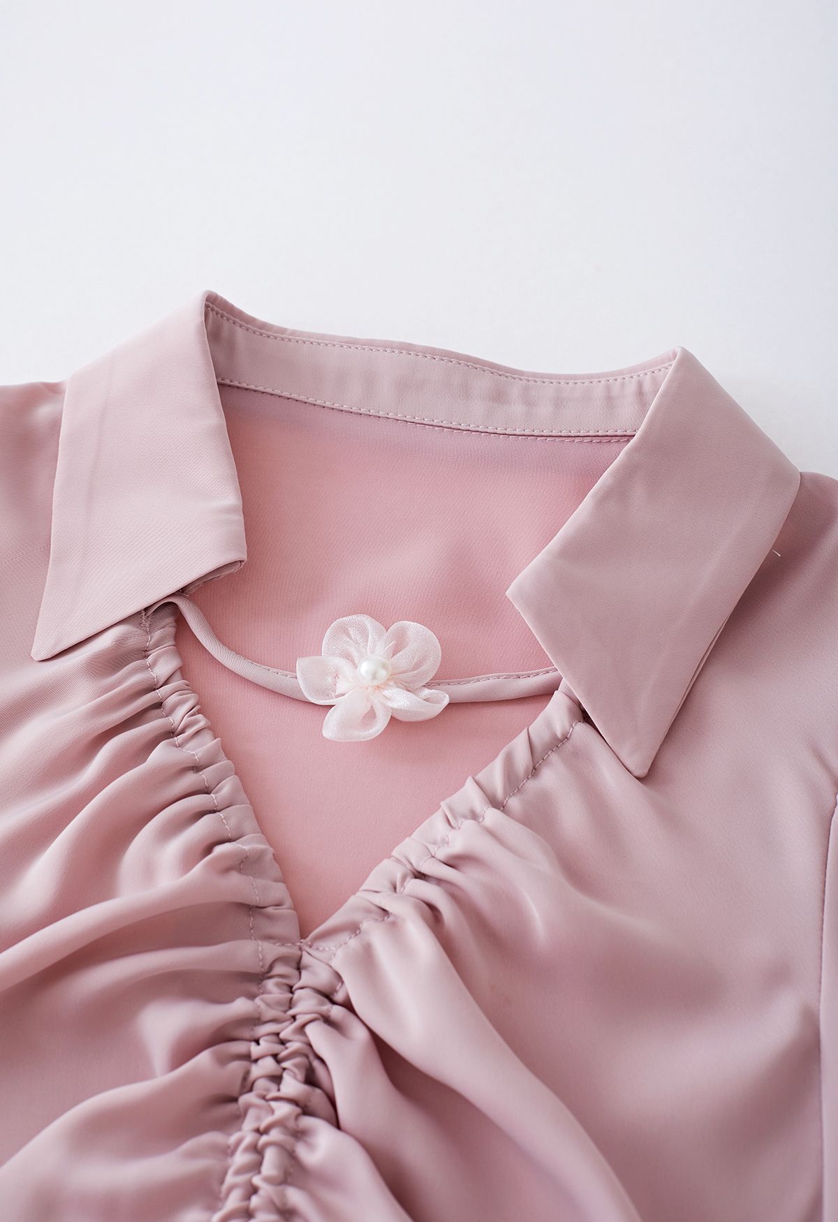 Flower Choker Neck Ruched Crop Top in Pink