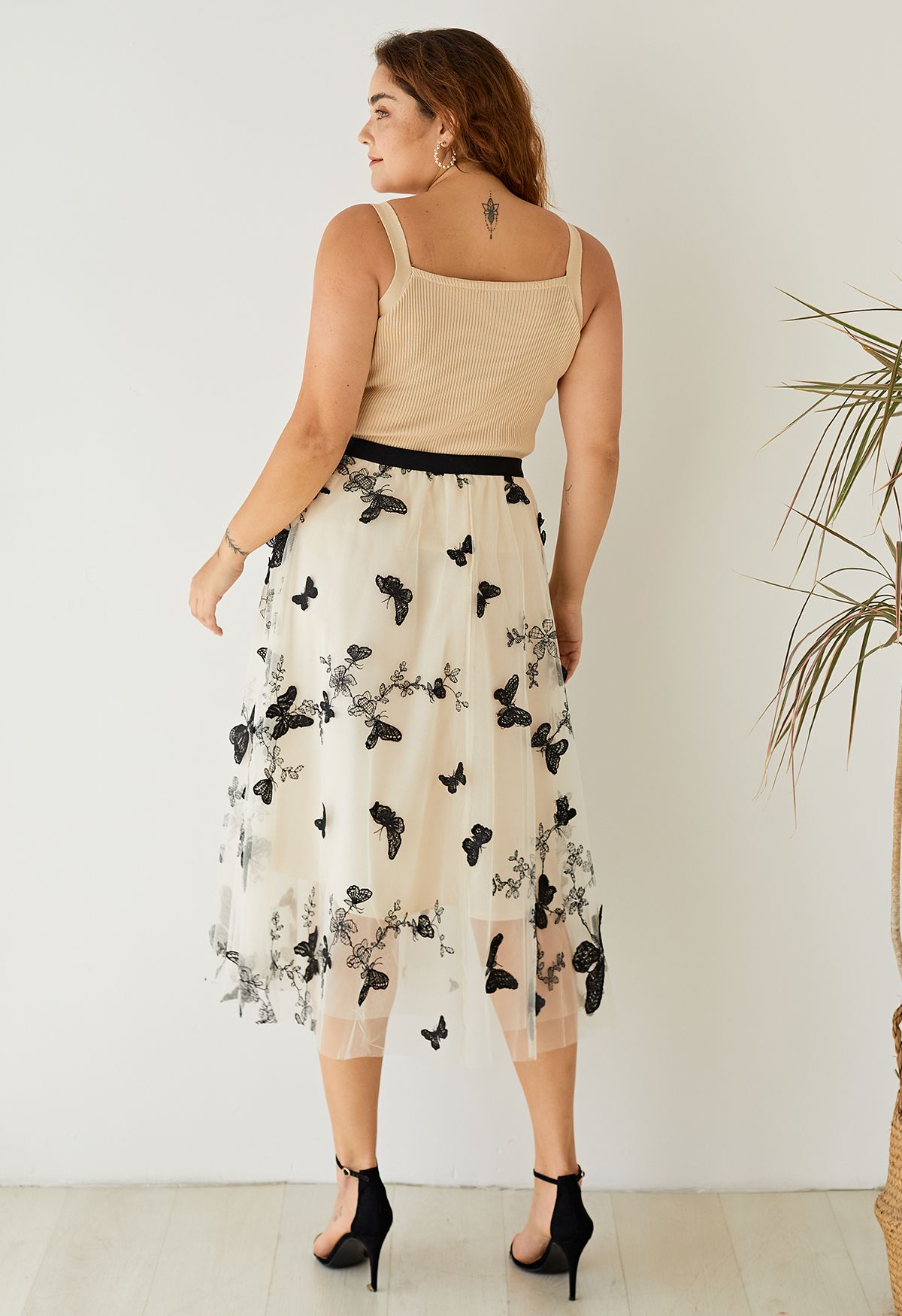 3D Butterfly Double-Layered Mesh Midi Skirt in Cream