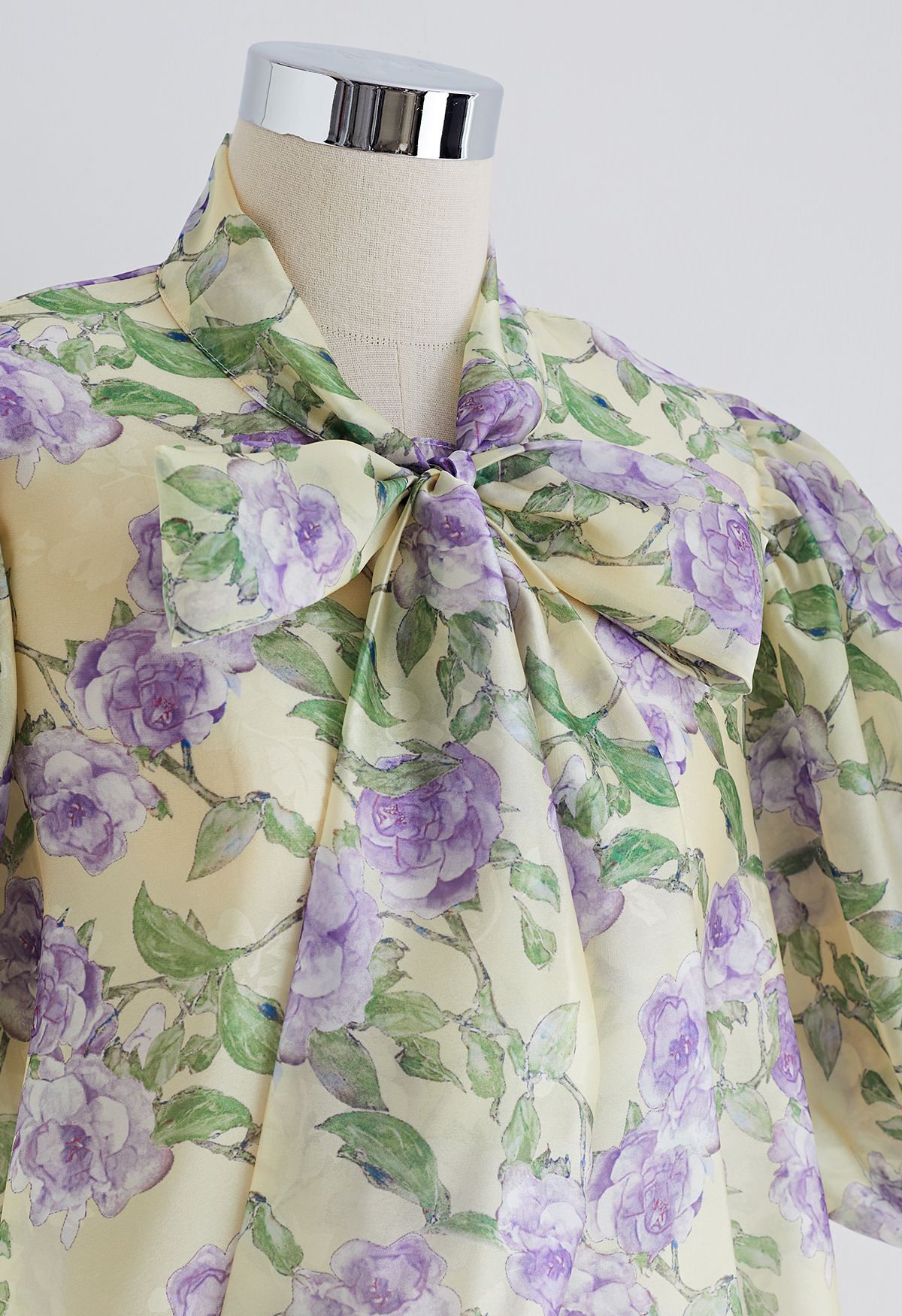 Bowknot Short Bubble Sleeve Floral Top in Green