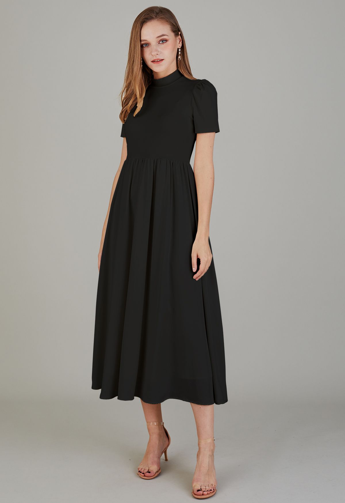 Pearly Cutout Back Short-Sleeve Dress in Black