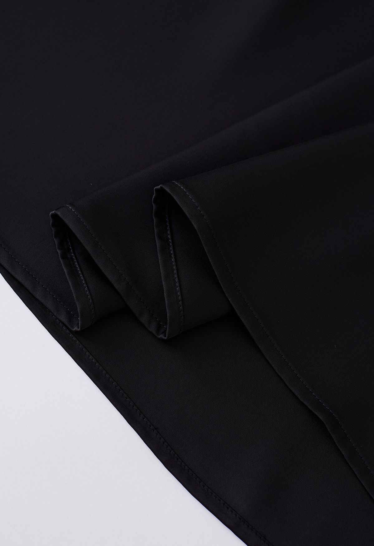 Elastic Drawstring Waist Satin Maxi Skirt in Black
