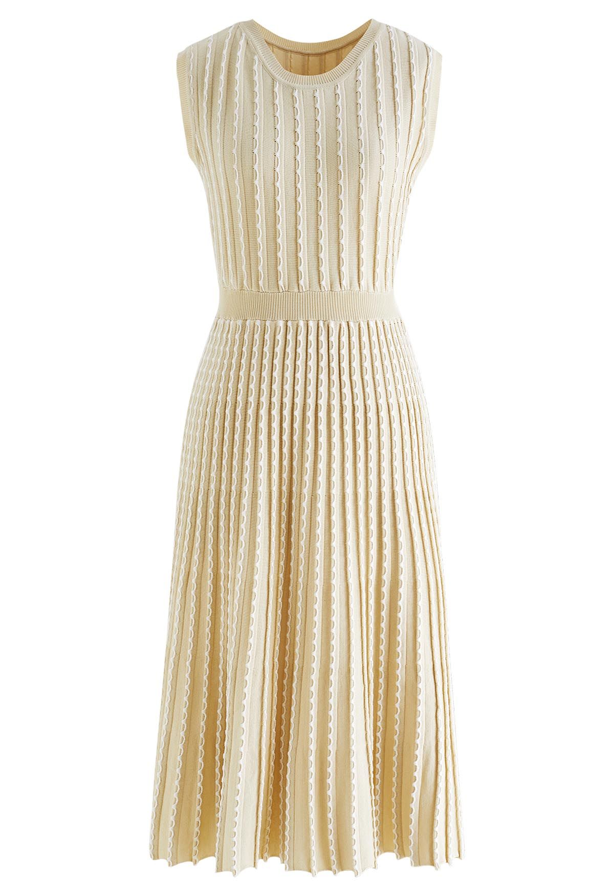 Wavy Seam Sleeveless Knit Dress in Cream