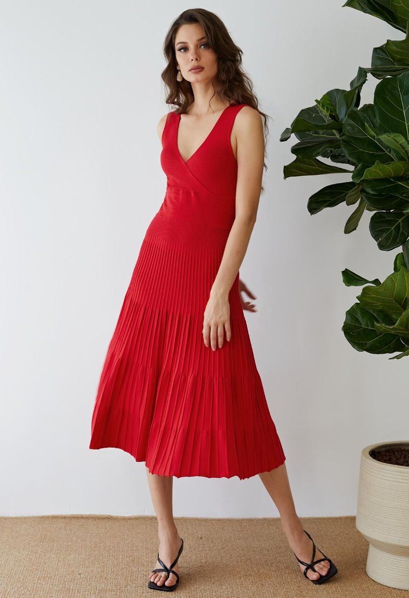Cut Out Back Faux-Wrap Sleeveless Knitted Midi Dress in Red - Retro, Indie  and Unique Fashion