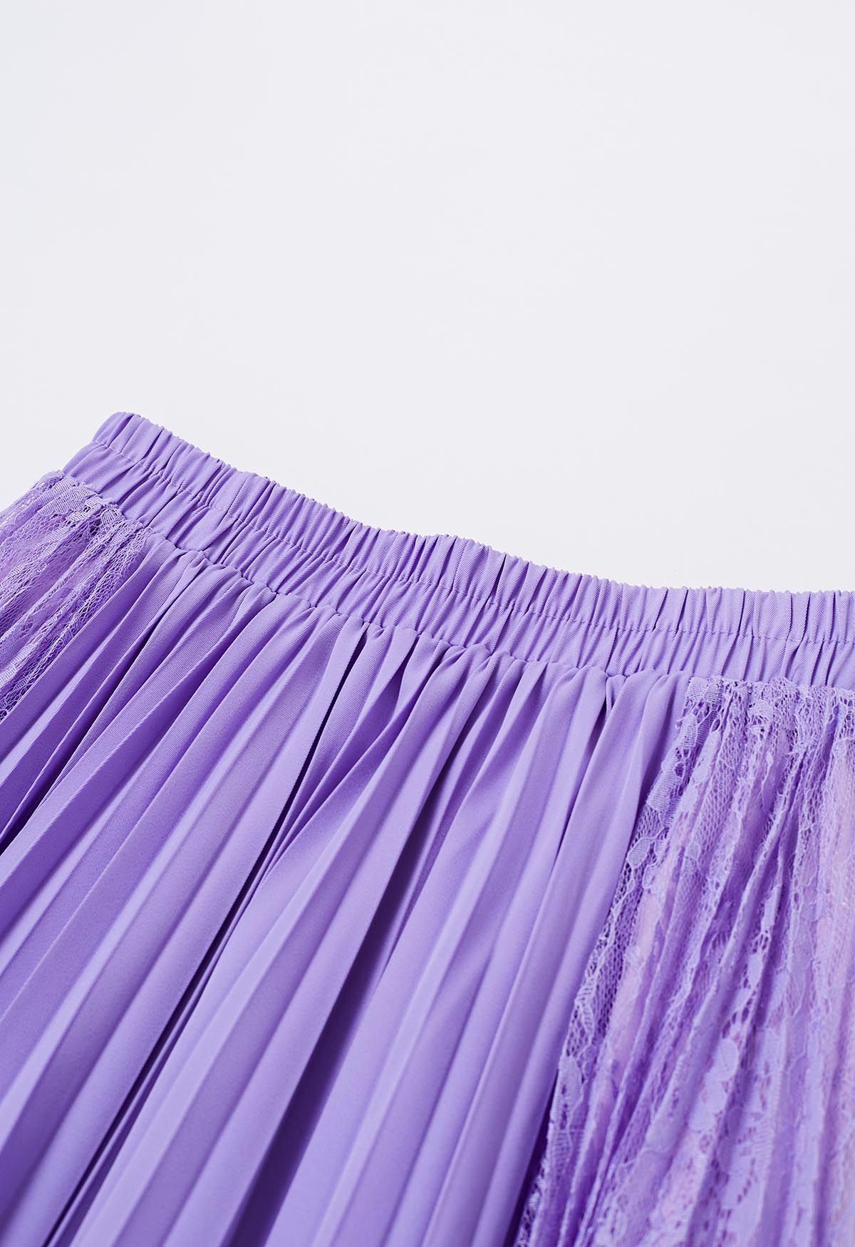 Lace Panelled Pleated Midi Skirt in Lilac