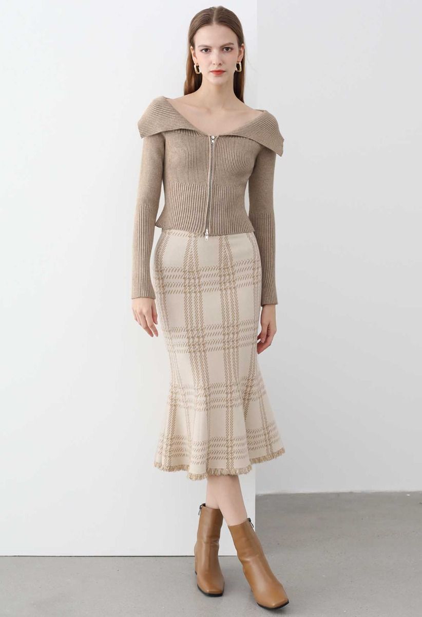 Vintage Plaid Fringed Hemline Knit Skirt in Light Tan