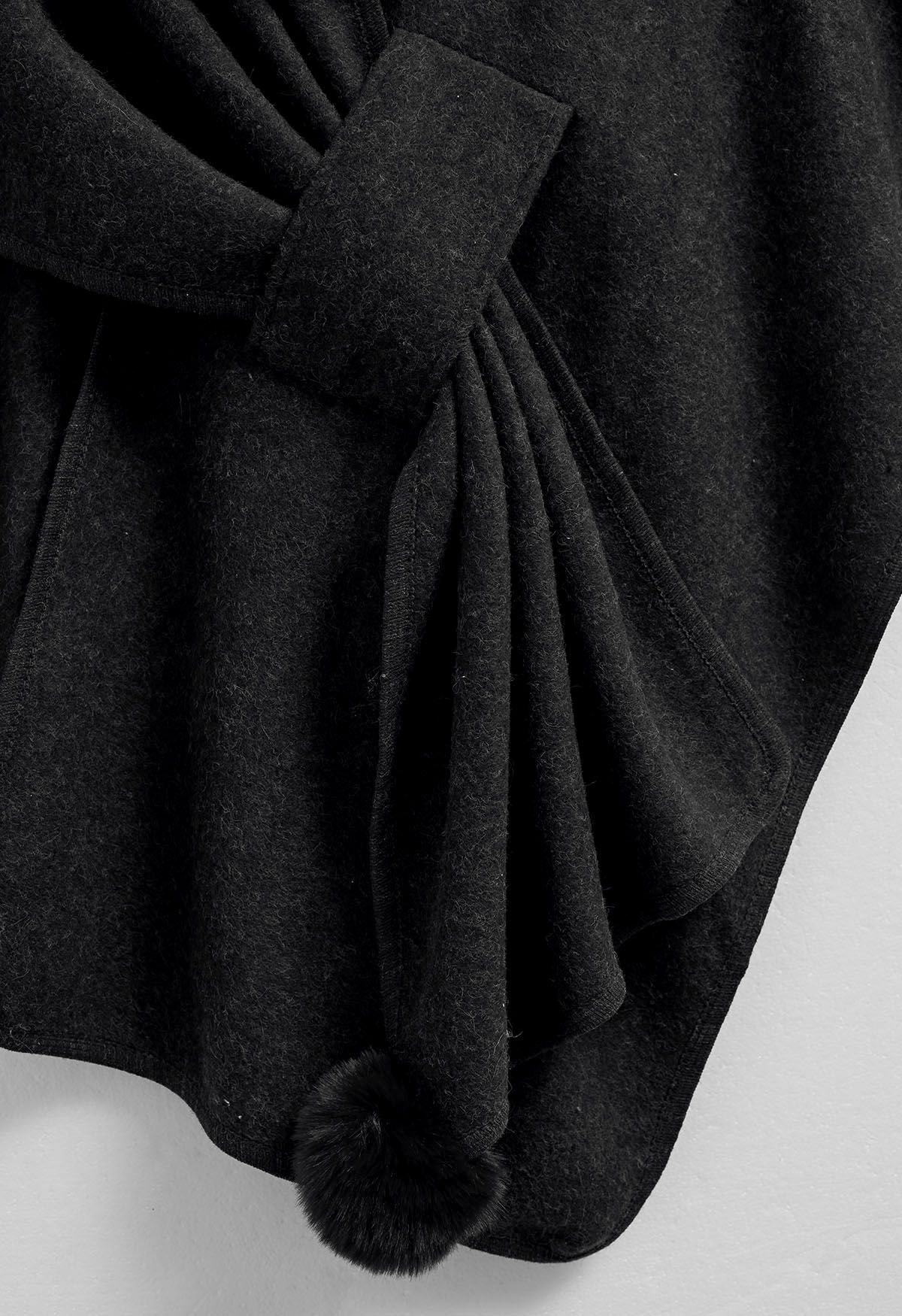 Faux Fur Collar Reversible Poncho in Black