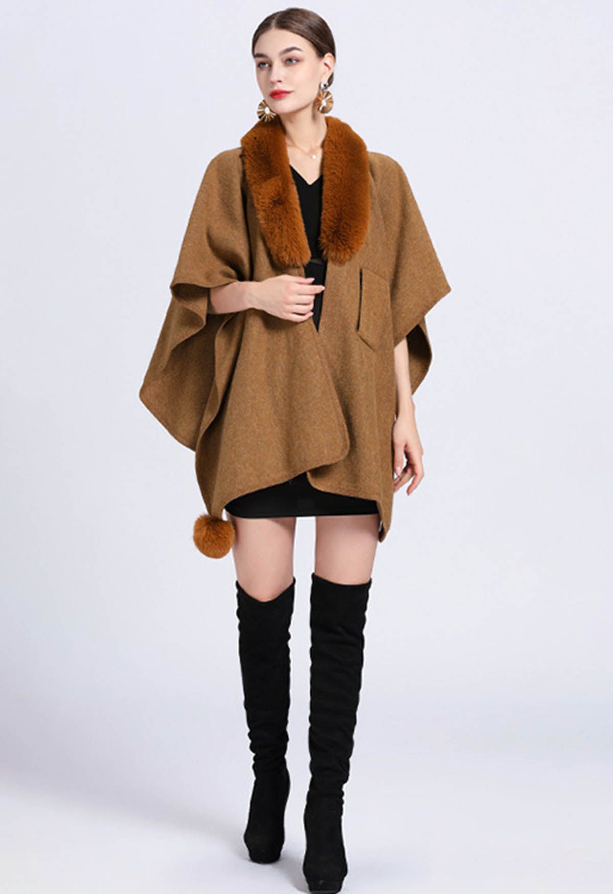 Faux Fur Collar Reversible Poncho in Camel