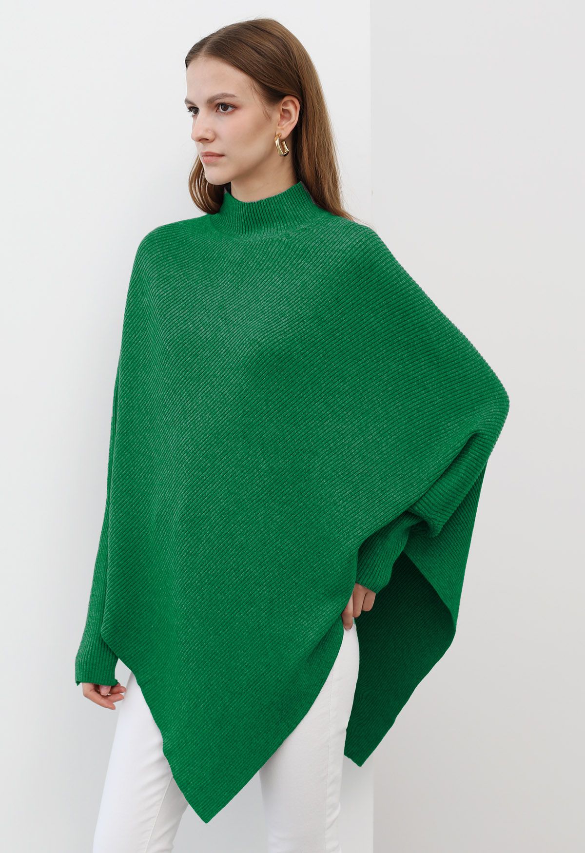 Asymmetric Batwing Sleeve Ribbed Knit Poncho in Green