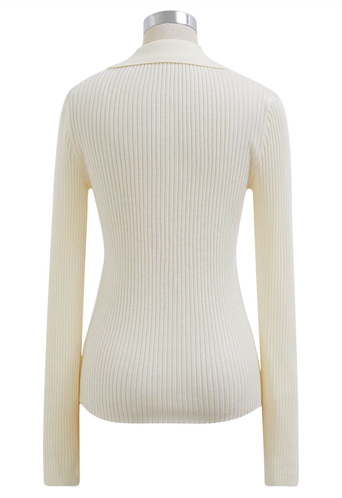 V-Neck Collared Fitted Knit Top in Cream