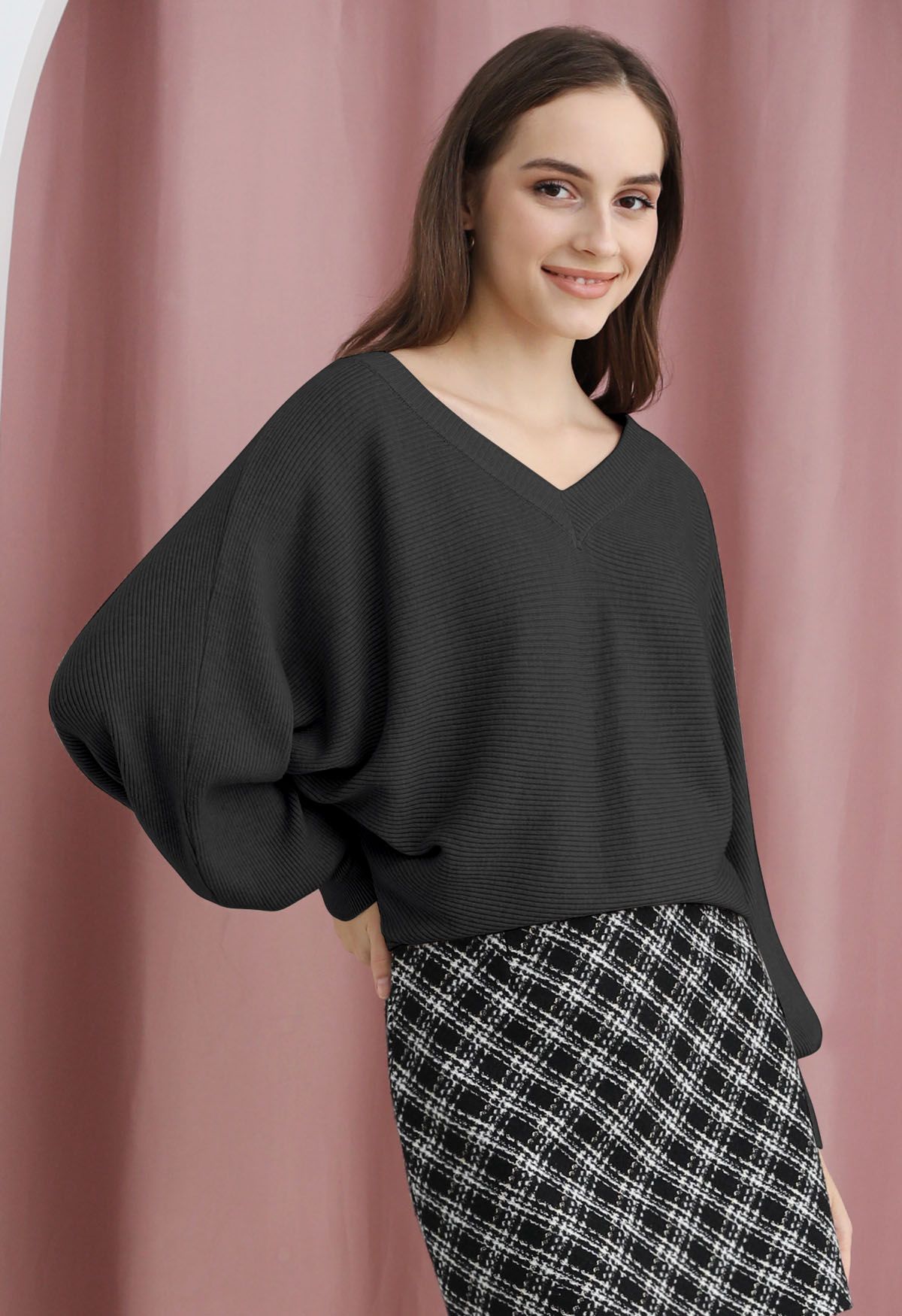 V-Neck Batwing Sleeves Pullover Knit Sweater in Black - Retro, Indie ...