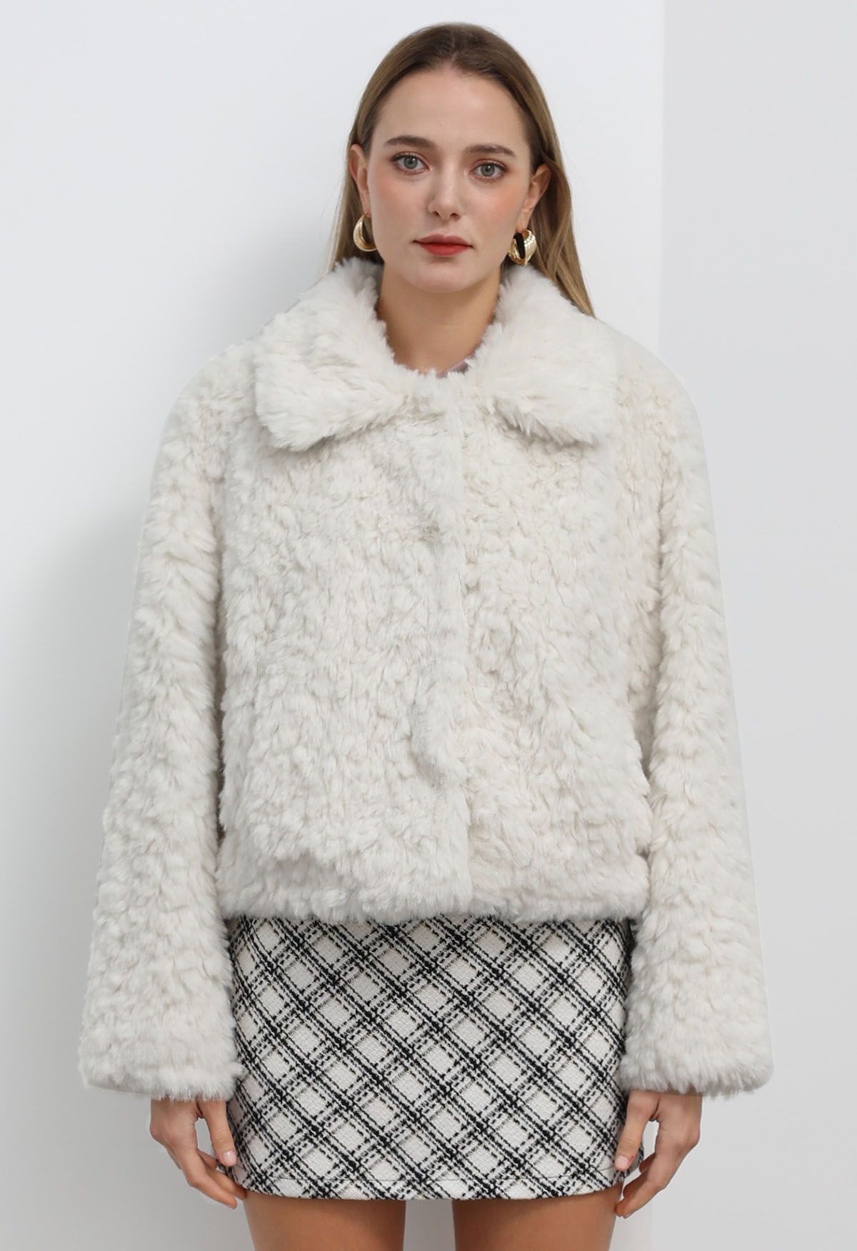 Faux Fur Collared Crop Coat in White - Retro, Indie and Unique Fashion