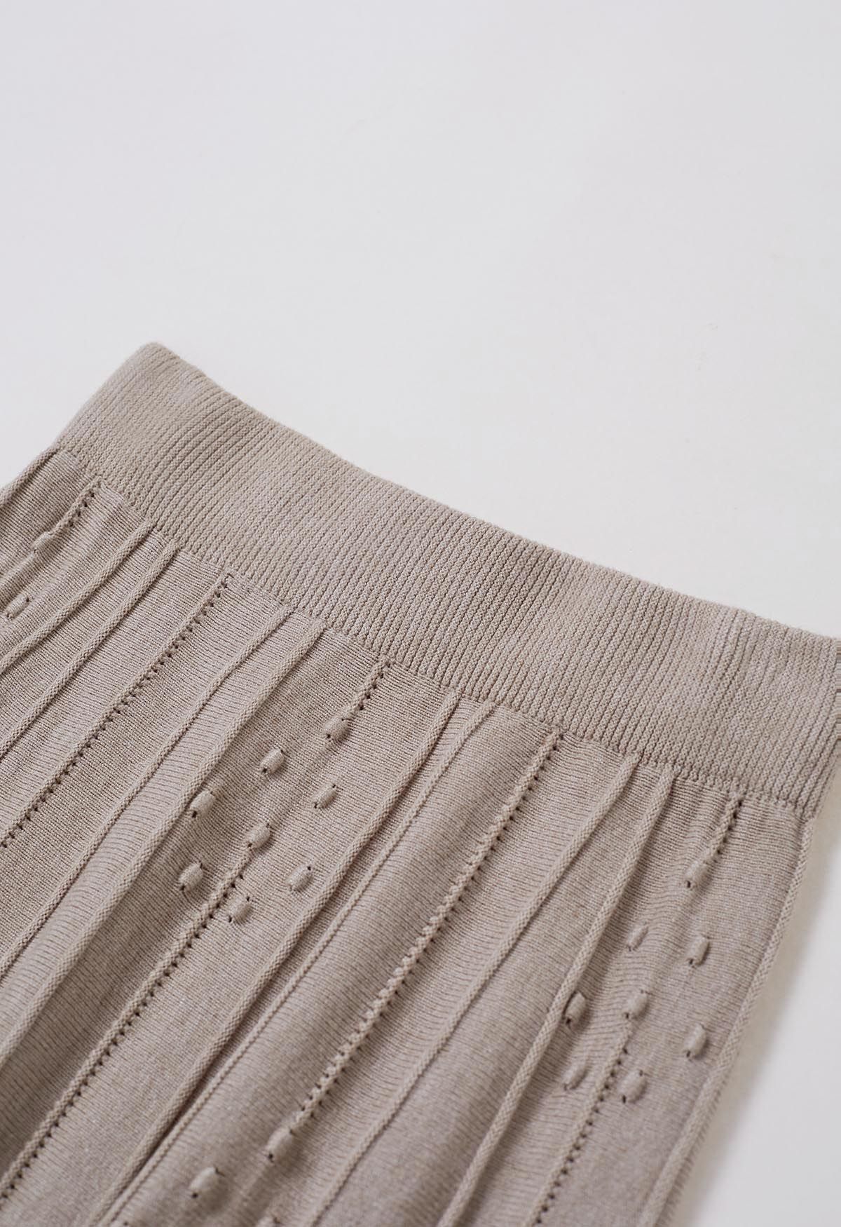 Embossed Dots Seam Knit Midi Skirt in Linen