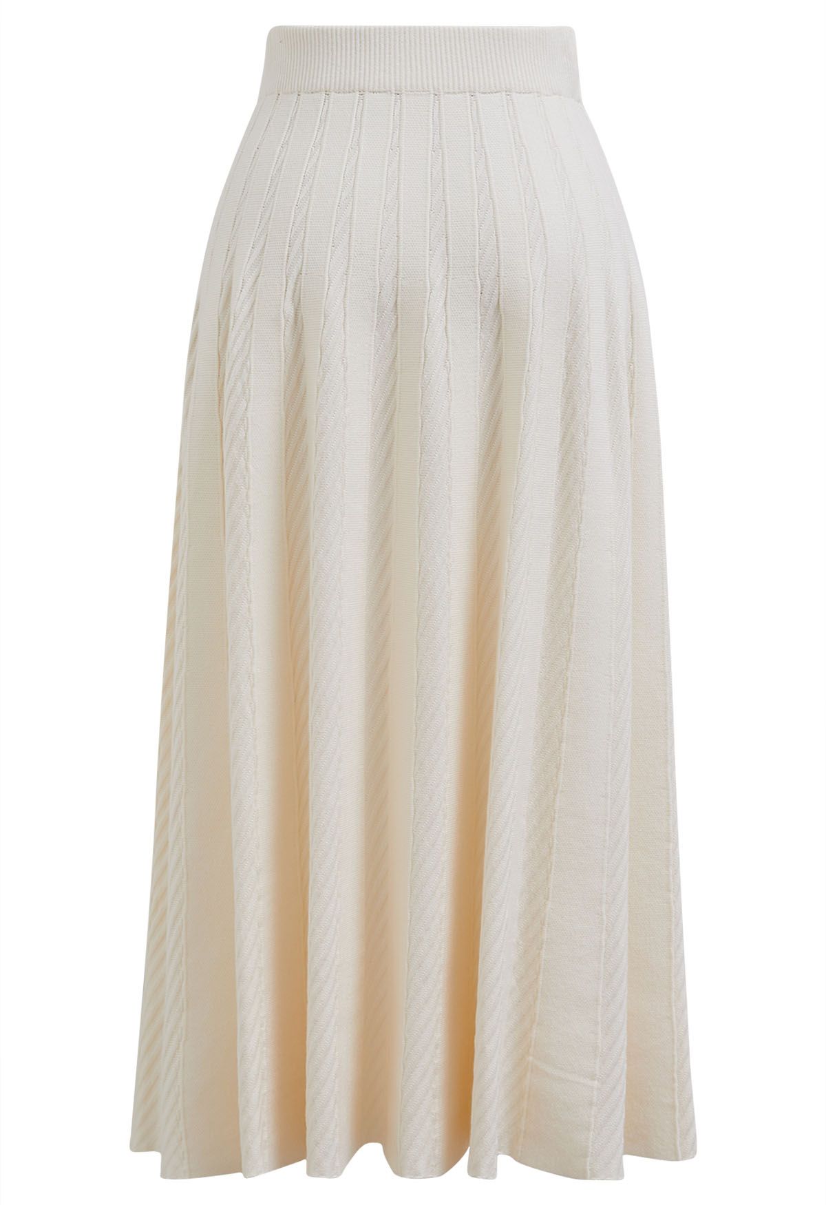 Diagonal Ribbed Pleated Knit Skirt in Cream