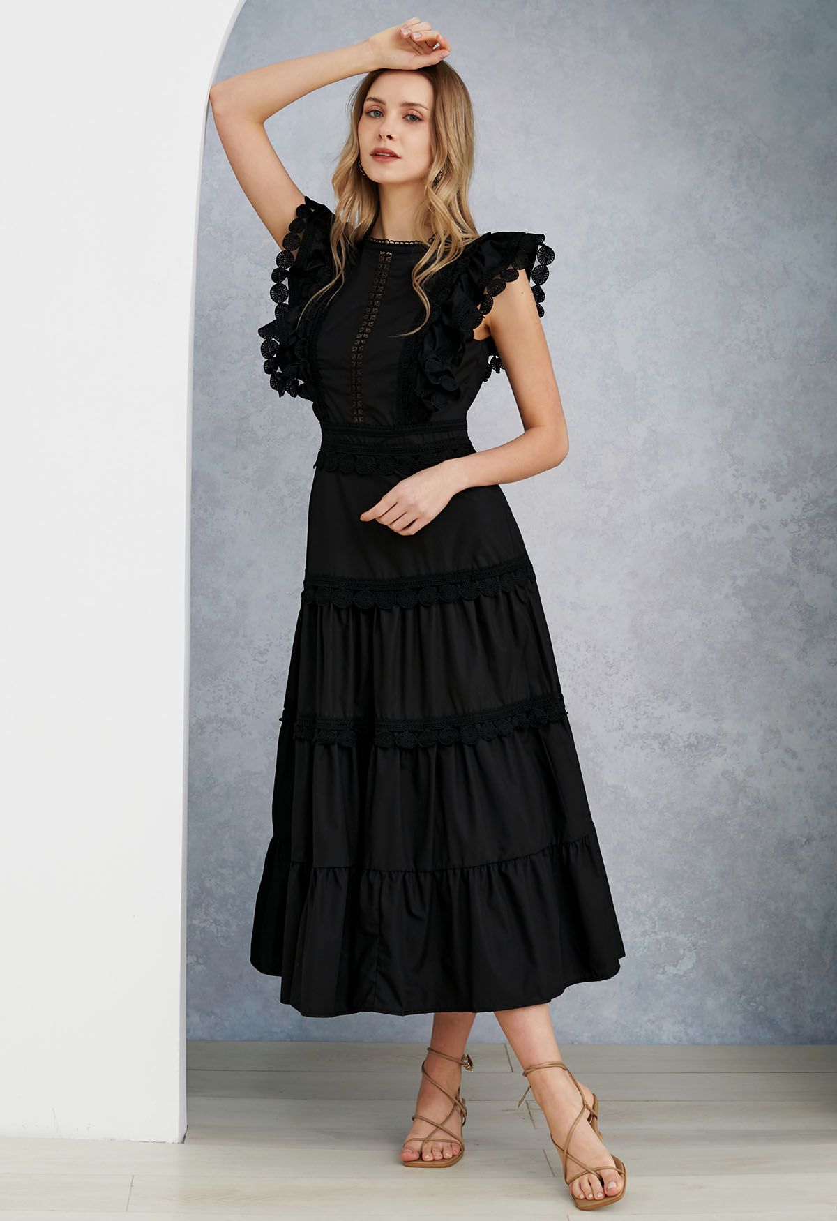Crochet Trim Sleeveless Midi Dress in Black