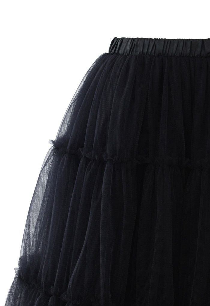 Amore Tulle Midi Skirt in Black
