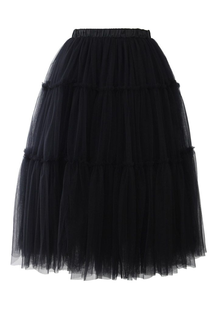 Amore Tulle Midi Skirt in Black
