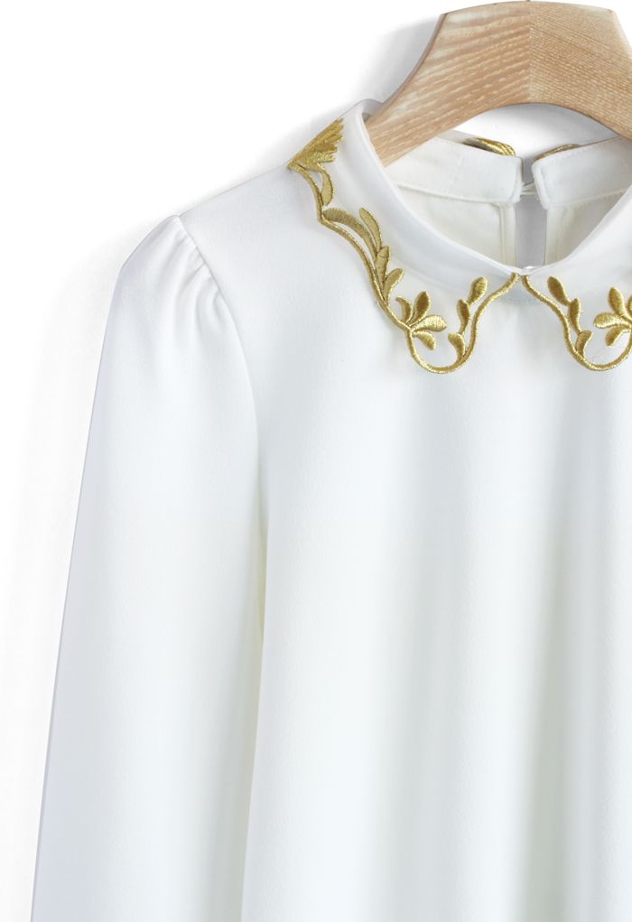 Noble Sweetness Crepe Top in White