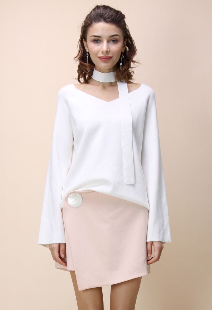 Soft Bell Sleeves V-neck Sweater in White