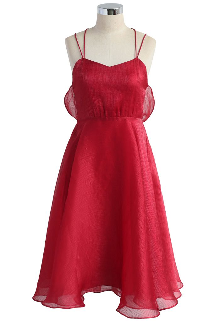 Luxurious Sheen Cross-strap Open Back Dress in Red