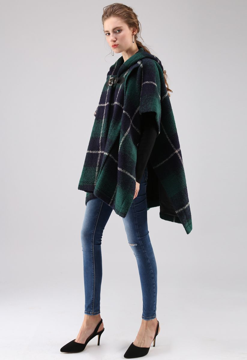 Cozy Tribe Check Hooded Wool-Blend Cape in Green