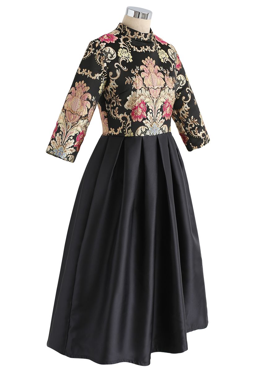 Splendid Baroque Embroidered Jacquard Dress in Black 