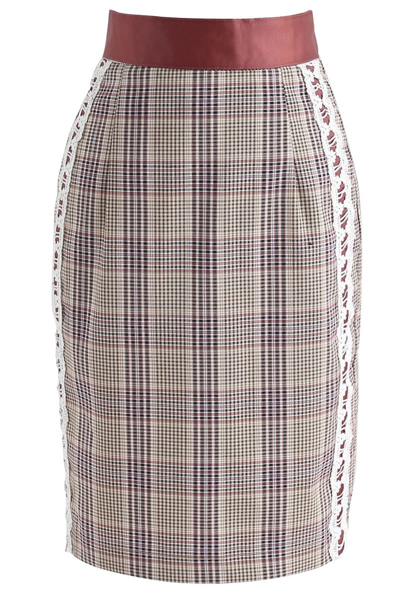 Fad Vanguard Crochet Check Pencil Skirt in Tan