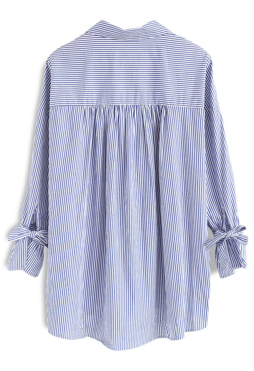 Easy-Going Bowknot Stripes Shirt in Blue