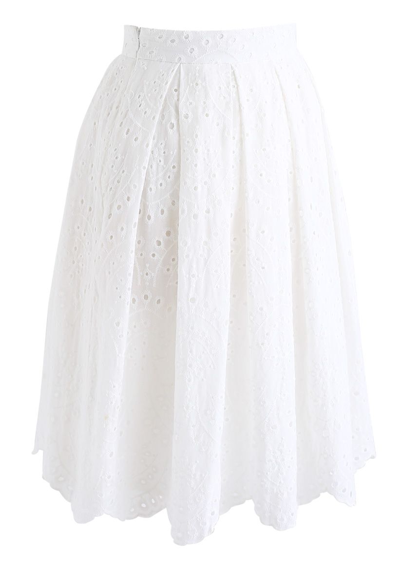 Eyelet Beauty Pleated Skirt in White - Retro, Indie and Unique Fashion