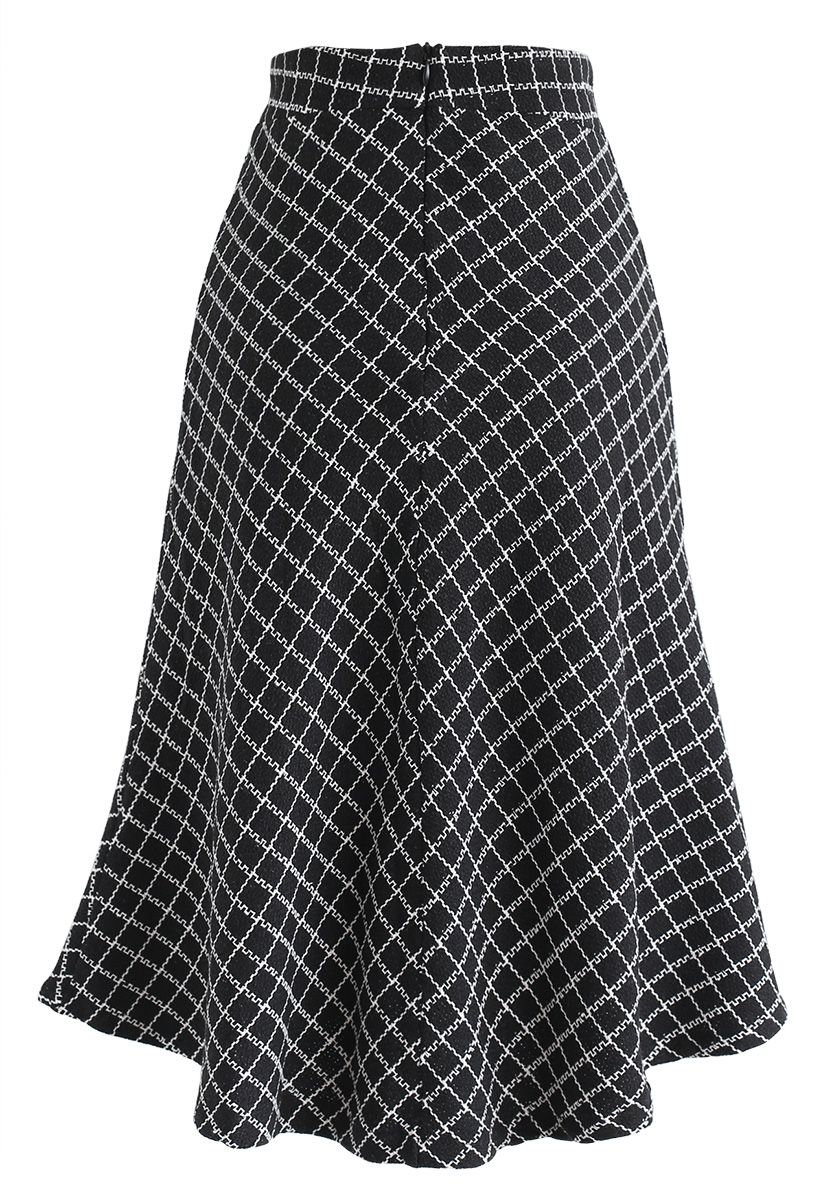 Diamond Night Textured Frilling Skirt in Black