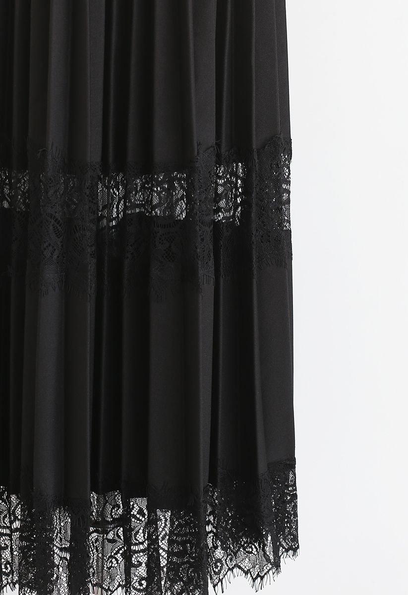 Between Lace Pleated Midi Skirt in Black - Retro, Indie and Unique Fashion