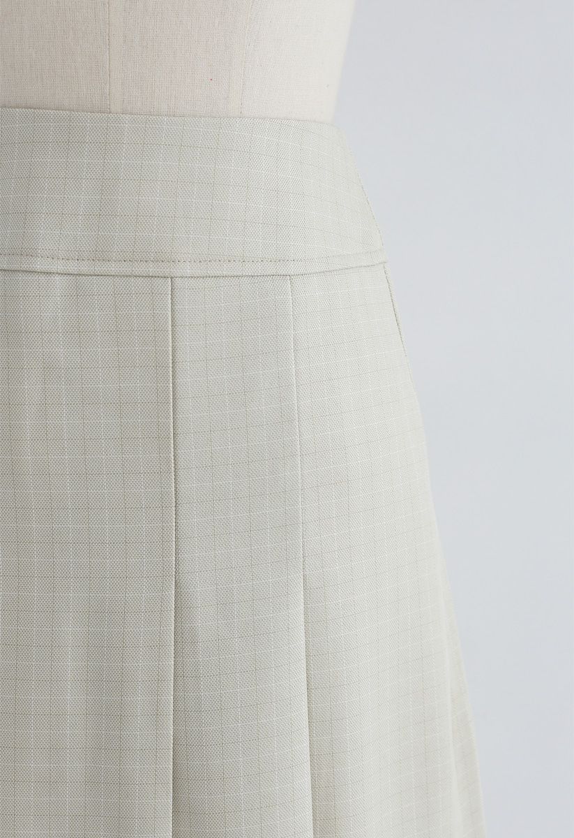 Favor the Feminine Pleated Midi Skirt in Cream