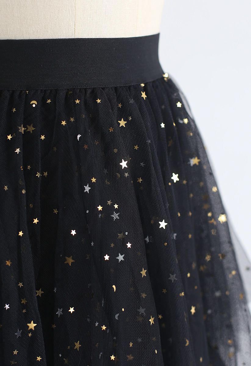 Shooting Stars Asymmetric Tiered Mesh Skirt in Black