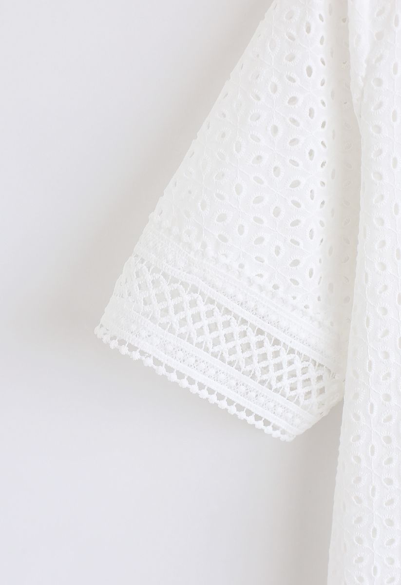 Eyelet Scintilla Embroidered Top in White