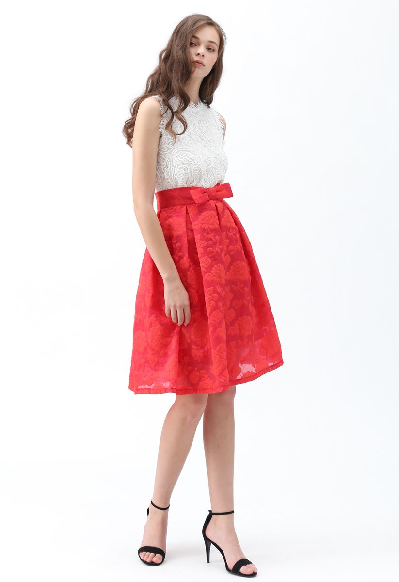 Rose Garden Bowknot Pleated Skirt in Red