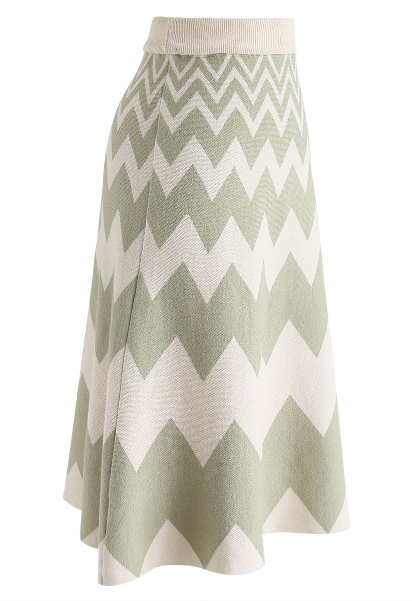 Zigzag Knit A-Line Midi Skirt in Green
