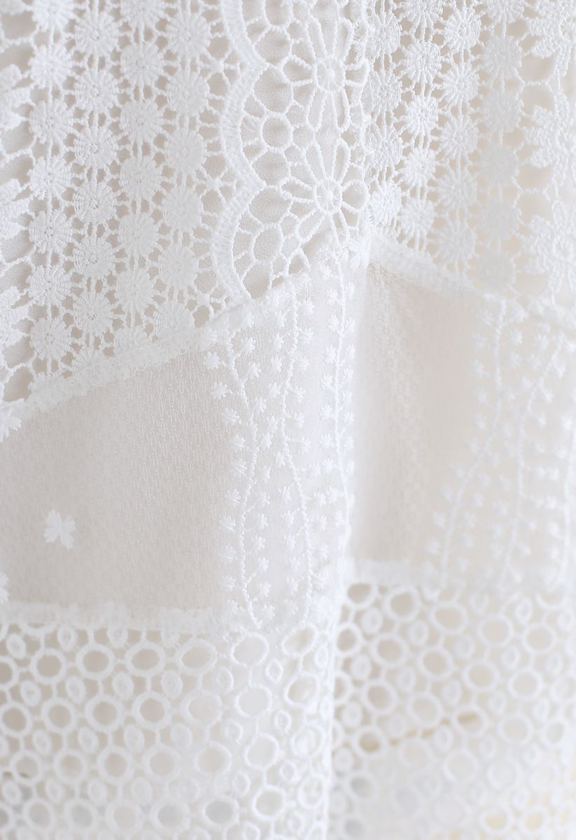 Floral Eyelet Crochet Sleeveless Top in White
