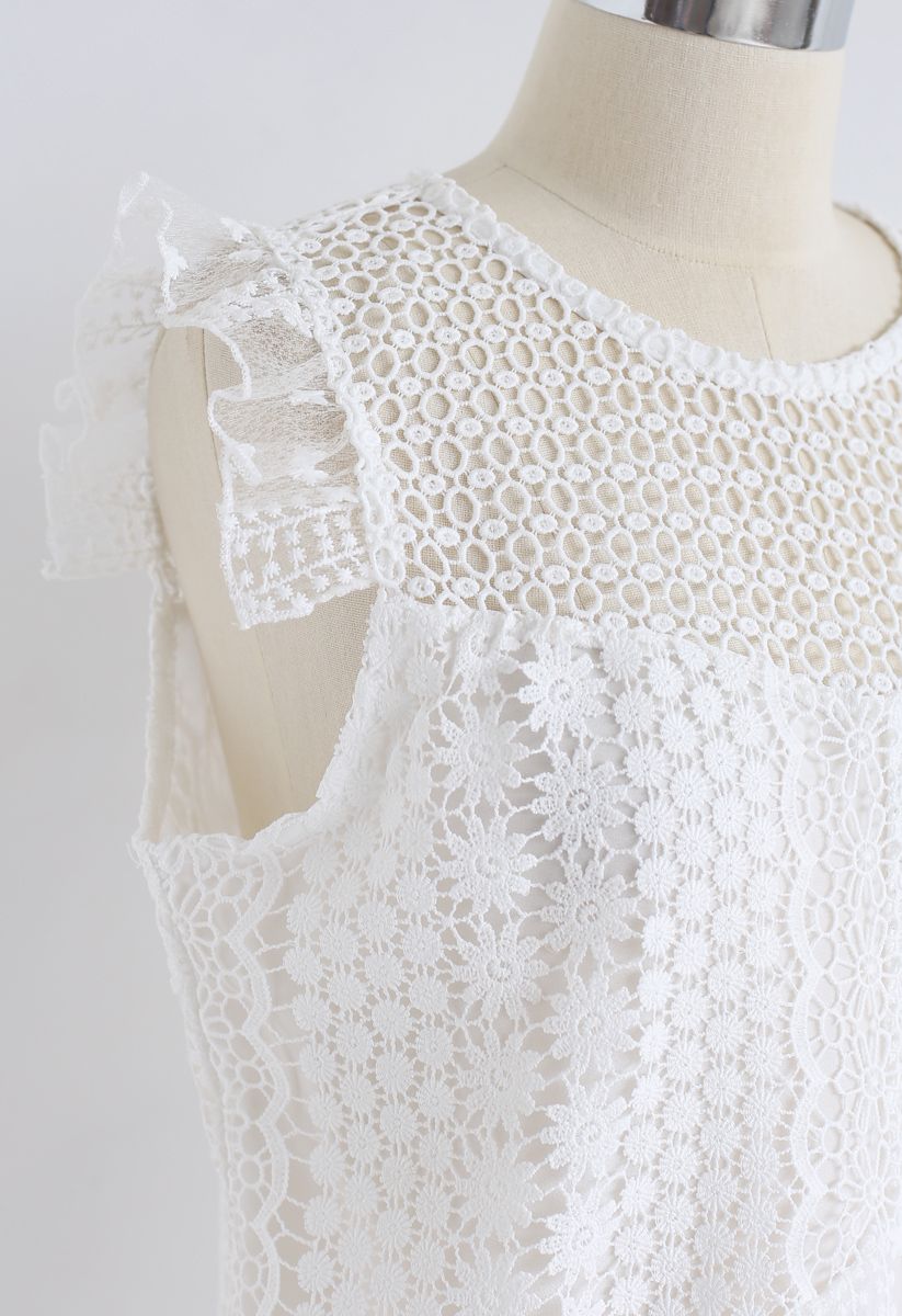 Floral Eyelet Crochet Sleeveless Top in White