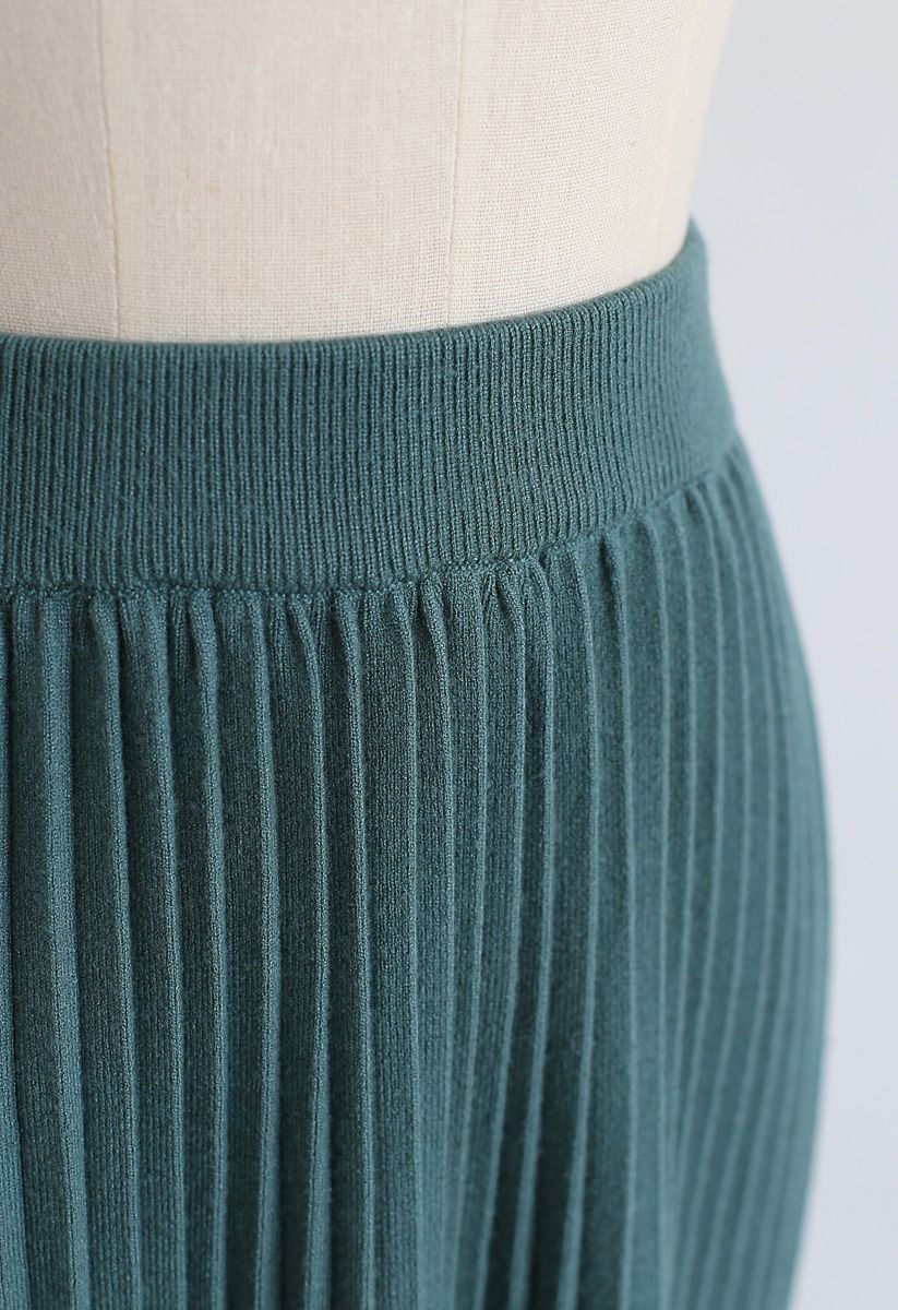 Graceful Bearing Pleated Knit Midi Skirt in Teal - Retro, Indie and ...