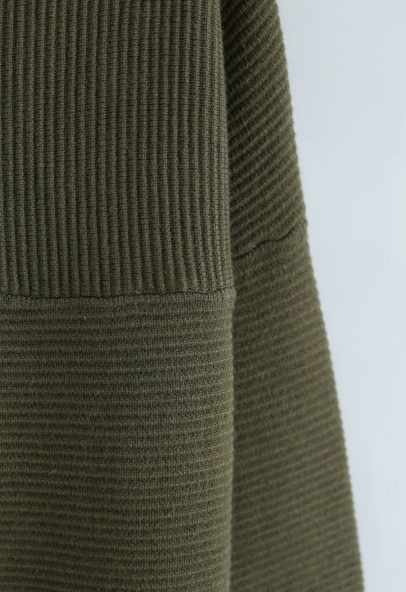 Cozy Ribbed Turtleneck Sweater in Army Green - Retro, Indie and Unique ...