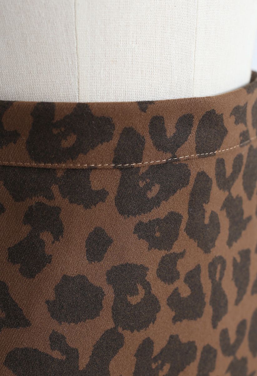Leopard Print Zipper Mini Skirt in Brown