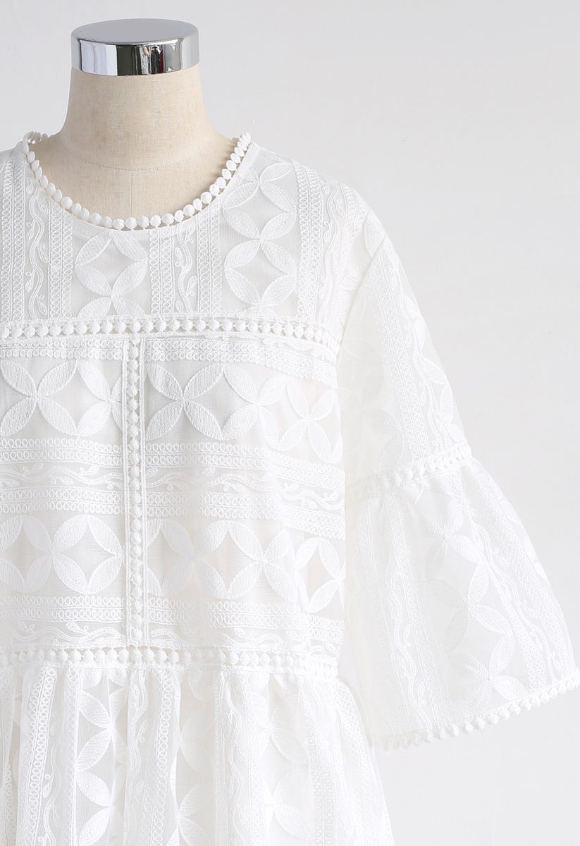 Summer Lovin' Embroidered Dolly Top