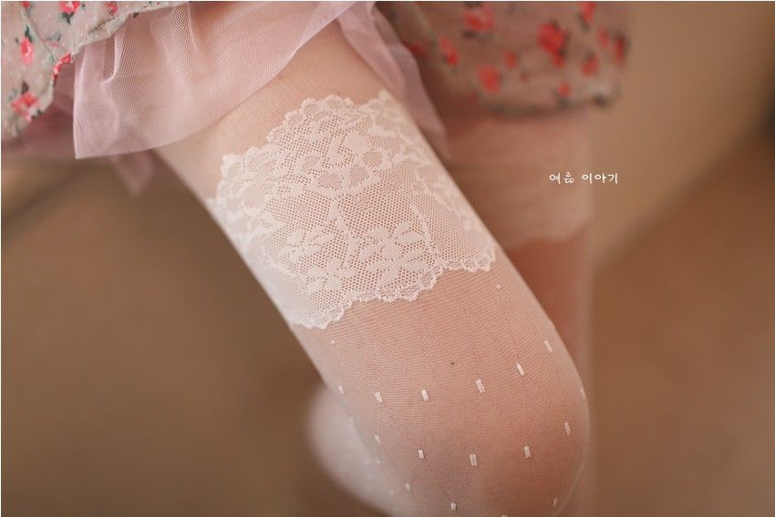 Lacy Sweet Dots Tights in White