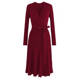 Embrace a Lithe Knitted Dress in Red - Retro, Indie and Unique Fashion