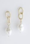 Gold Interlocking Circle and Pearl Earrings